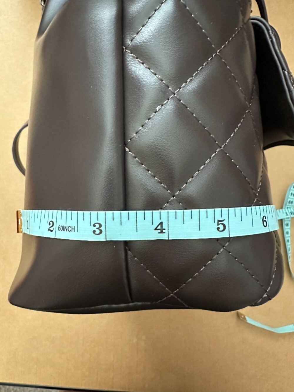 Brand New with Tags GUESS Quilted Drawstring Bucket Crossbody Bag in Brown - Picture 9 of 12